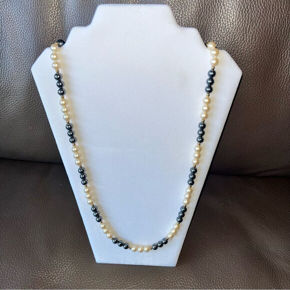 Vintage Monet Faux Gray and Cream Pearl Necklace - Picture 1 of 4